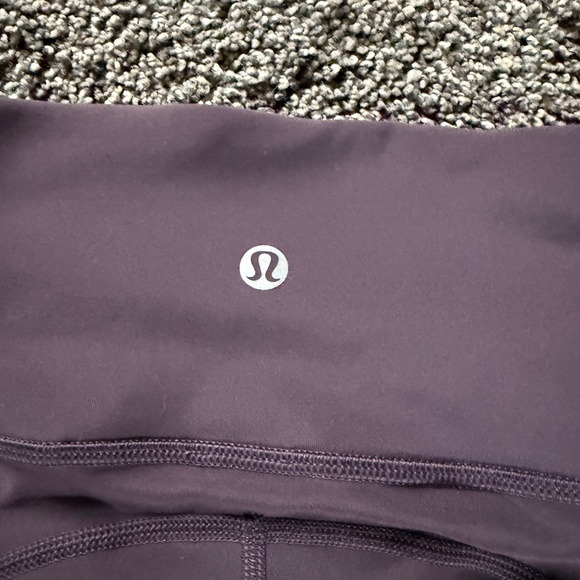 Lululemon leggings - Picture 1 of 3